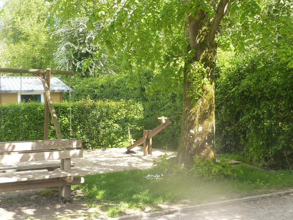 Camping Pommiers Des Trois Pays Licques Exterior foto